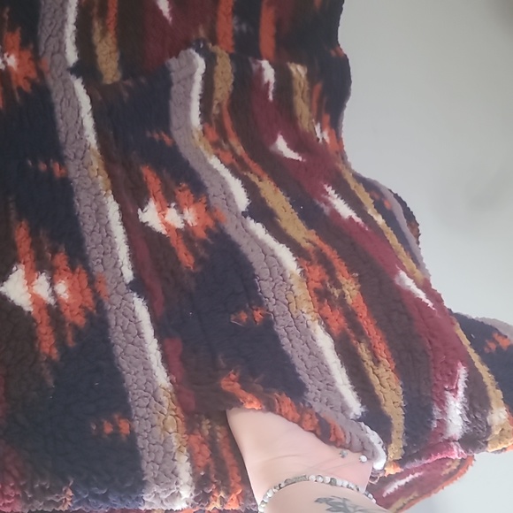 Pullover jacket - Picture 4 of 5